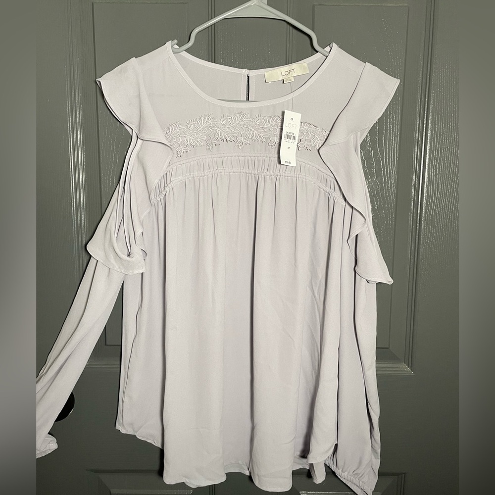 NWT LOFT Women's Soft Gray Embroidered Cold Shoulder Blouse - Feminine , Medium